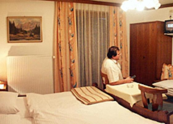 Gasthof Karlwirt Sankt Andrä im Lungau Esterno foto